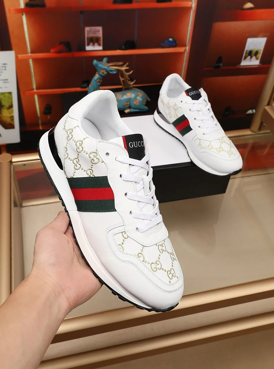Factory price: 400💰 (GUCCI) The latest summer model from the official website🎁🎁casual and fashionable men's shoes👟, hot style💥The version is simple and elegant, exclusive for trendy men, the upper is made of calfskin electric embroidery pattern ➕The inner lining is made of sheepskin, soft and comfortable, black and white two-color optional, code number: 38-44, customized 45